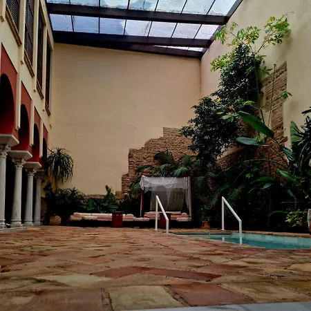 Hospederia Banos Arabes De Dos Hotell *