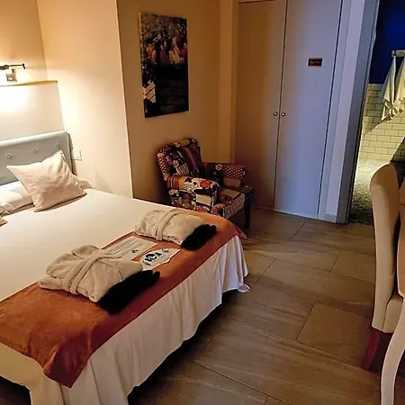 Hospederia Banos Arabes De Dos Hotel