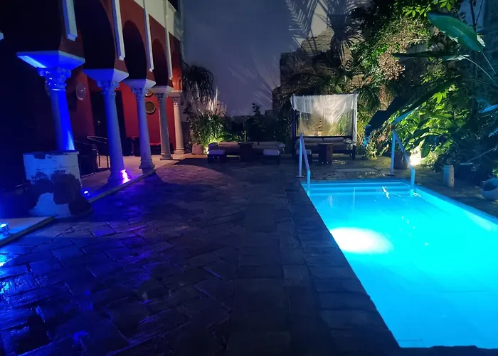 Hospedería Baños Arabes De Dos *