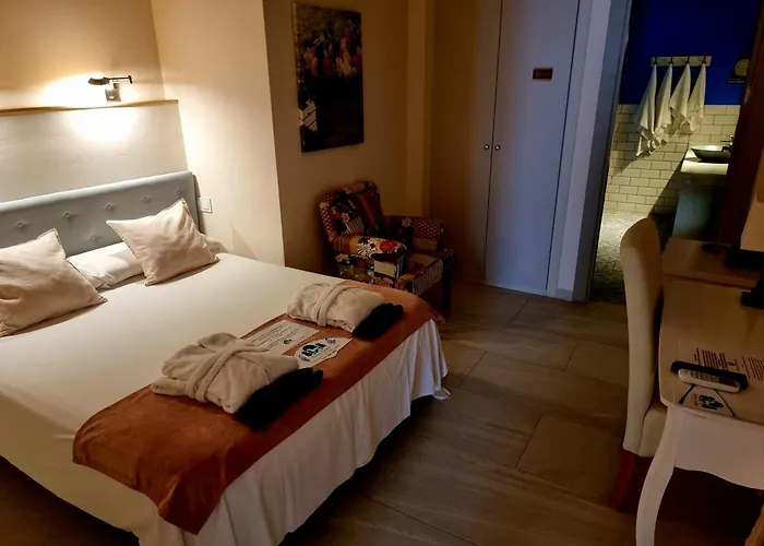 Hospederia Banos Arabes De Dos Hotell