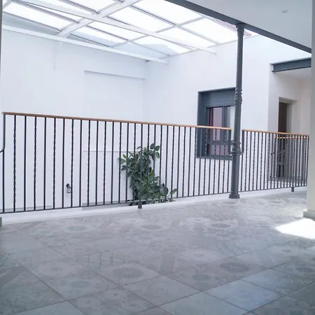 Szálloda Hospederia Banos Arabes De Dos